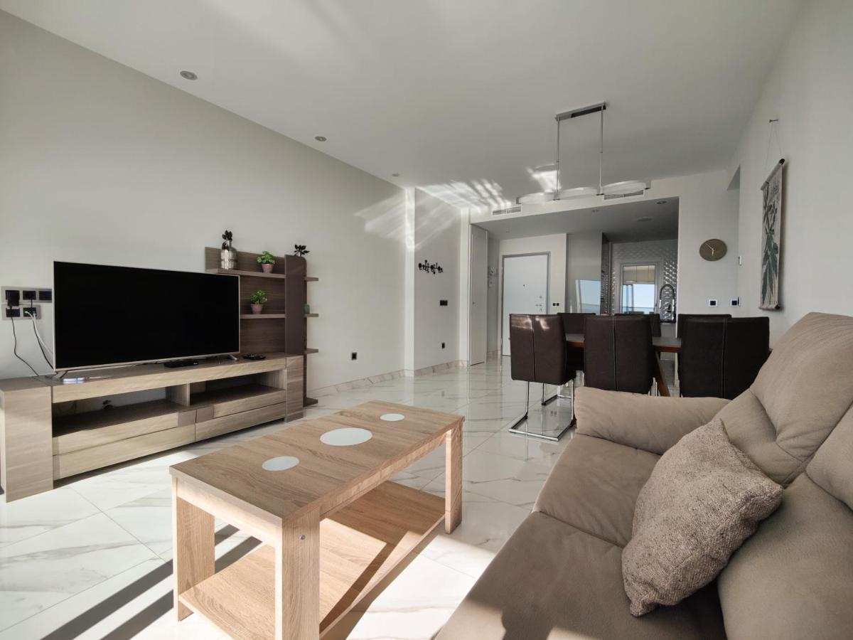 Sunset Drive Superb Apartment Μπένιντορμ Εξωτερικό φωτογραφία