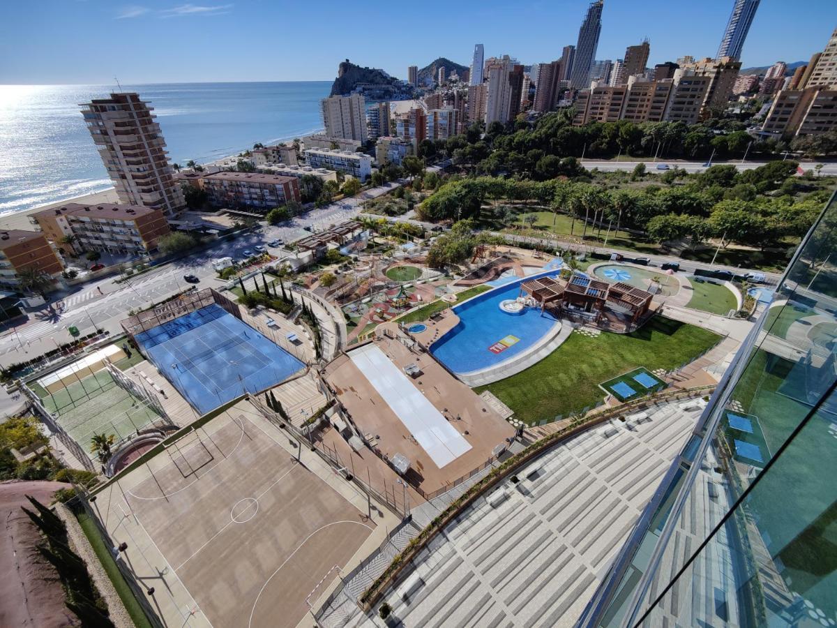 Sunset Drive Superb Apartment Μπένιντορμ Εξωτερικό φωτογραφία